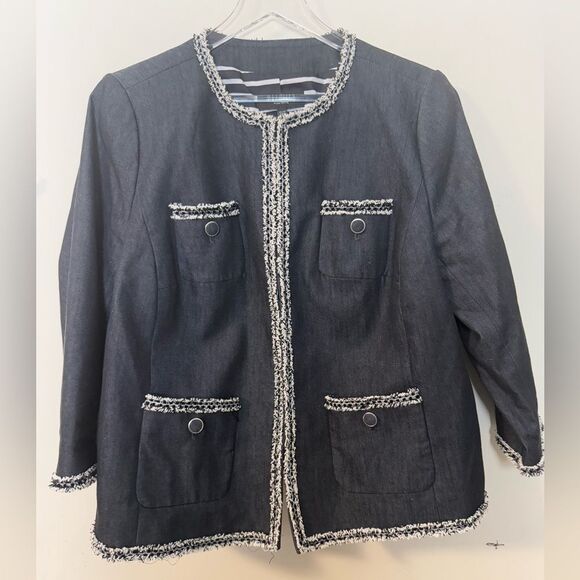 Talbots Women's Plus Size Black/White Fringe Trimmed Denim Jacket Blazer Sz 14WP - Picture 1 of 4